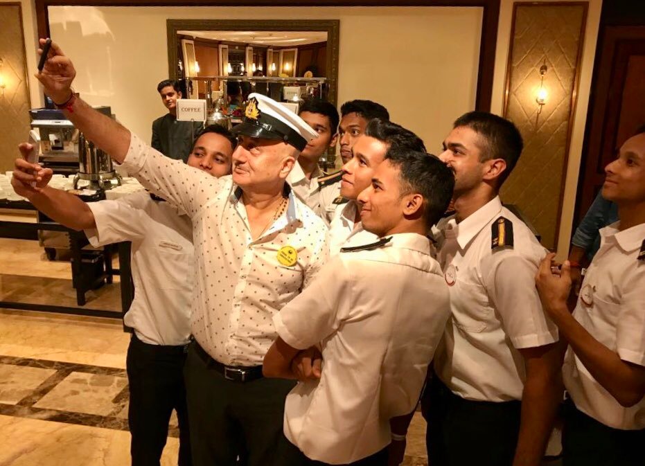 Reunions in Style: How to Plan a Memorable Defense Officers’ Get-Together